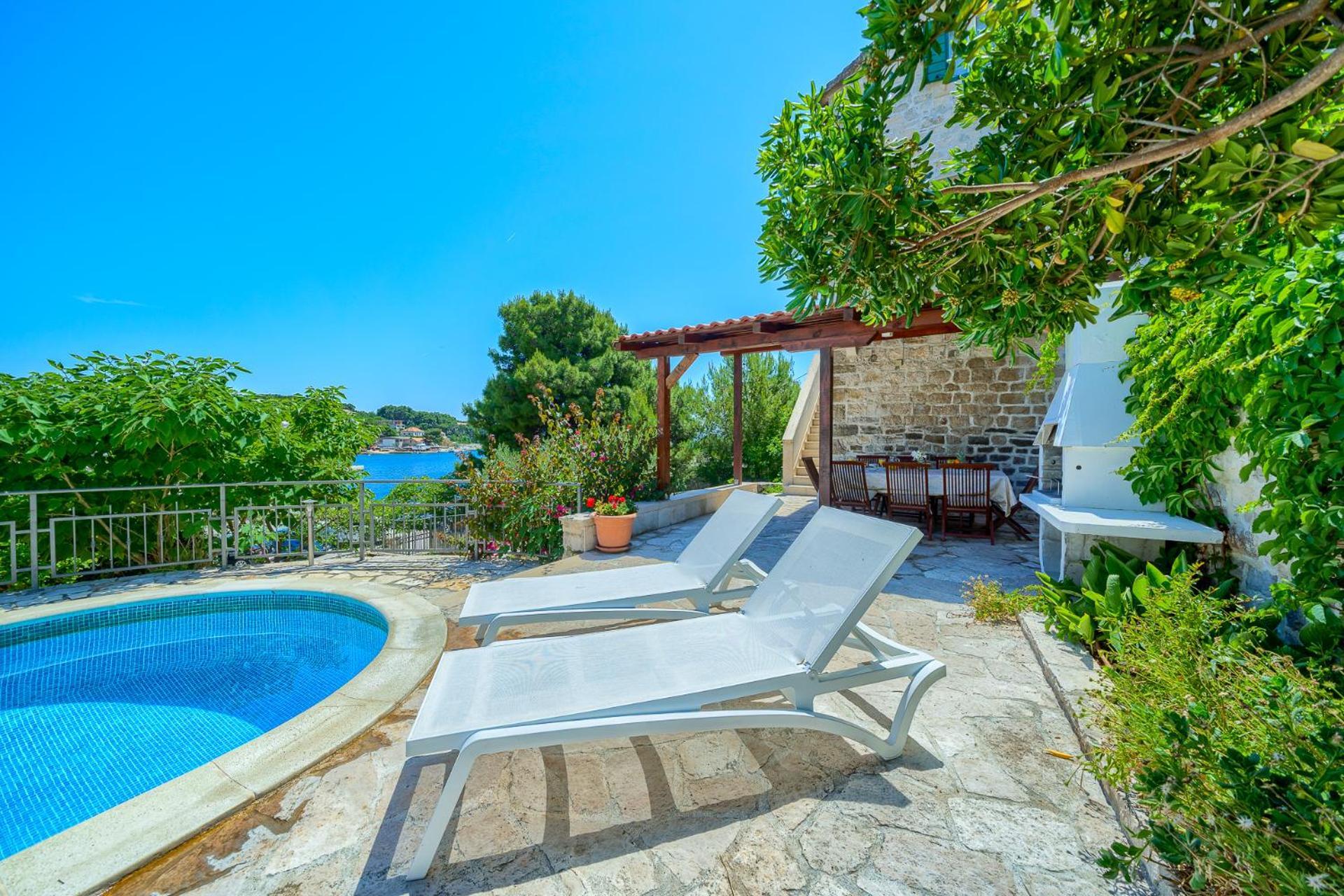 Villa Bonaca Perfect Location For A Holiday With Friends Or Family, Heated Pool Sumartin Bagian luar foto