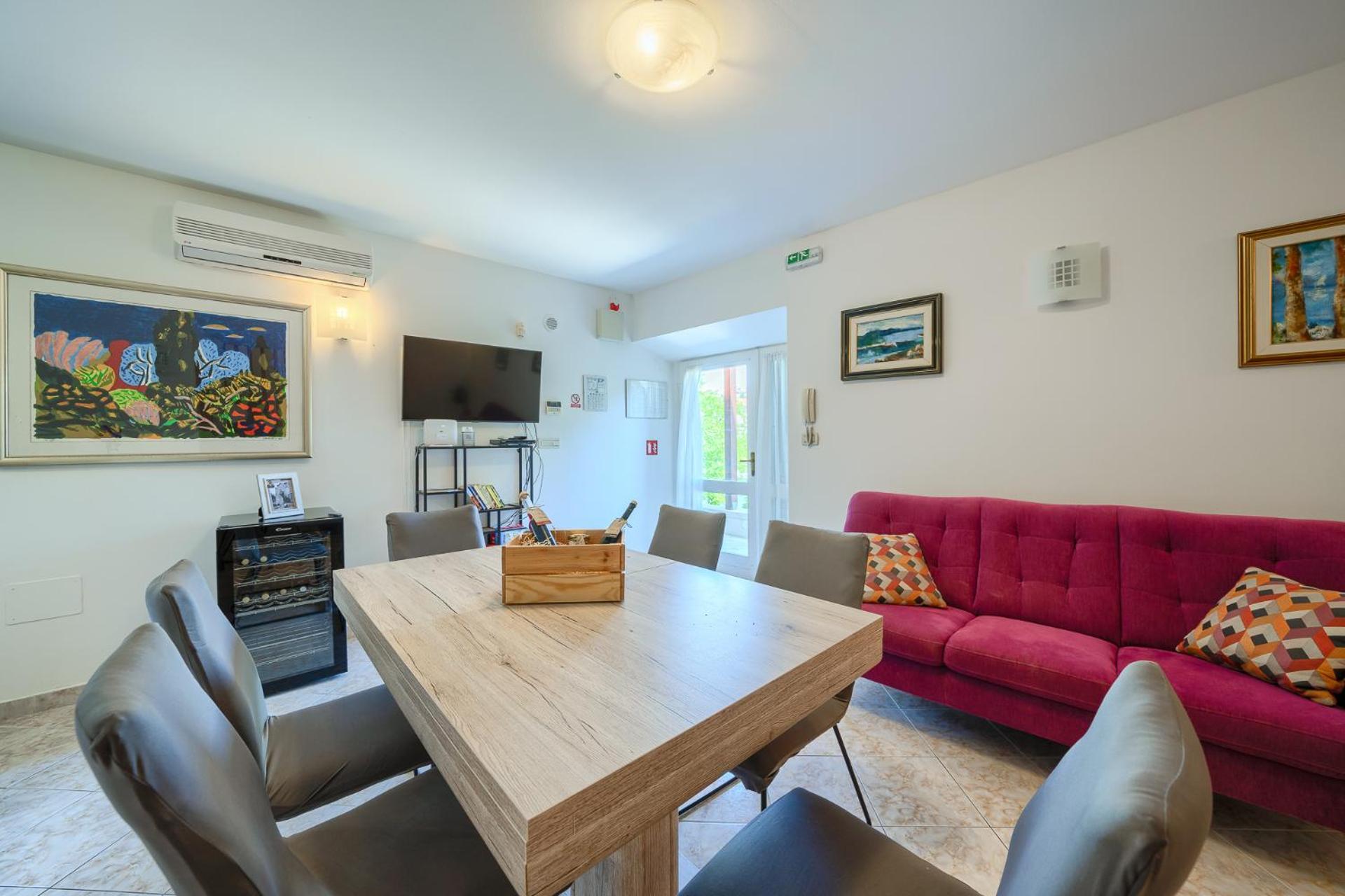 Villa Bonaca Perfect Location For A Holiday With Friends Or Family, Heated Pool Sumartin Bagian luar foto