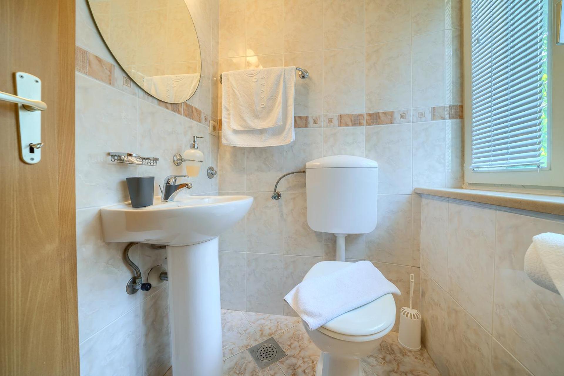 Villa Bonaca Perfect Location For A Holiday With Friends Or Family, Heated Pool Sumartin Bagian luar foto